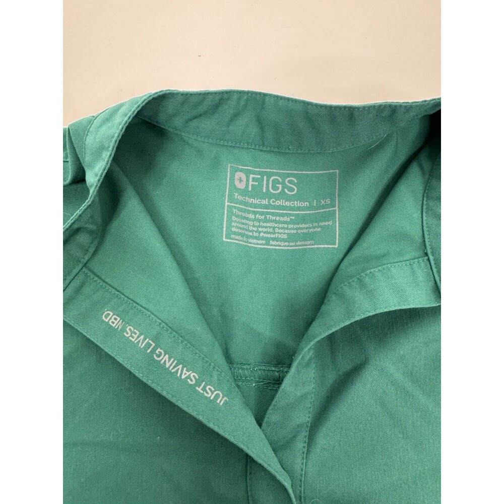 FIGS Women’s Green Set High Waisted Yola Skinny Scrub, Rafaella Oversized Top XS - Picture 9 of 13